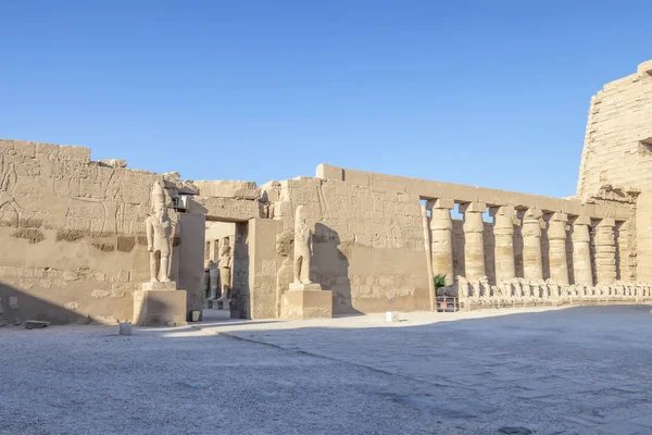 El complejo del templo de Karnak en Luxor, comúnmente conocido como Karnak, co —  Fotos de Stock