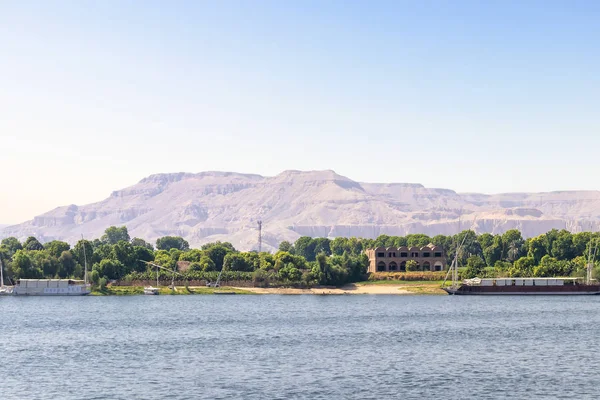 Cisgiordania del Nilo a sud di Luxor, Egitto — Foto Stock