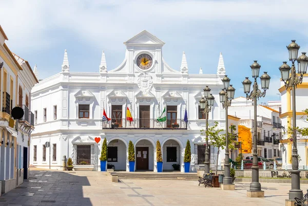 Vista Fachada Blanca Del Ayuntamiento Cartaya Provincia Huelva Andalucía España — Foto de Stock