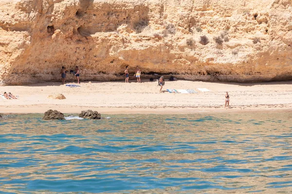 Lagoa Portugal Julio 2020 Vista Desde Mar Una Playa Carvoeiro — Foto de Stock