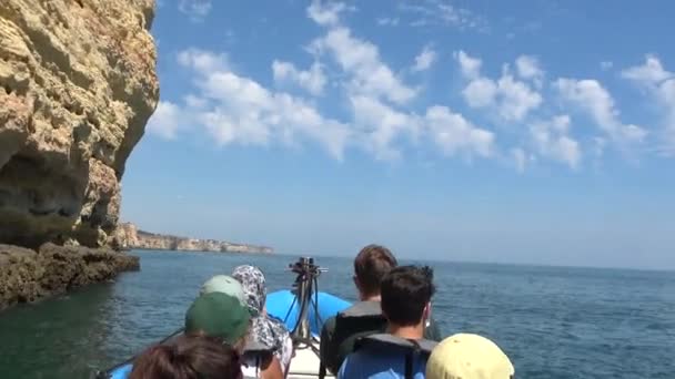 Lagoa Portugal Julio 2020 Vista Desde Una Lancha Rápida Turistas — Vídeo de stock