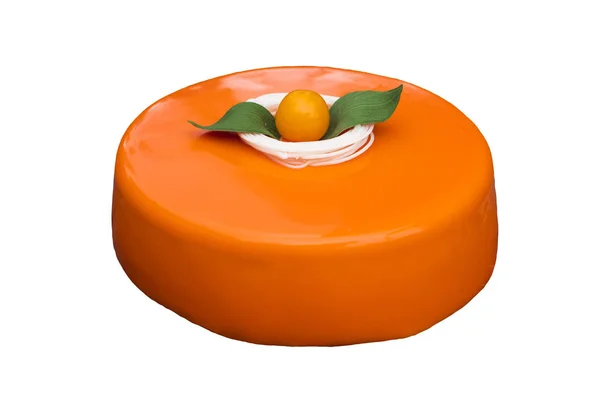 Kuchen Mit Orangenmousse Und Mandelcrockant Einer Spiegelglasur Auf Weißem Hintergrund — Stockfoto