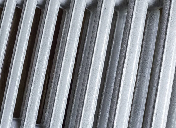 Bateria Aquecimento Ferro Fundido Branca Contexto Textura — Fotografia de Stock