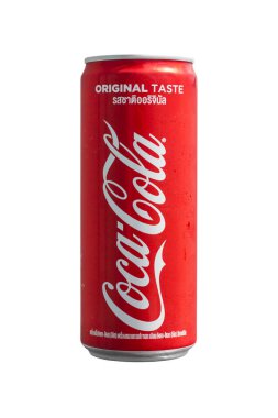 Phuket, Tayland 20 Ocak 2018 - Tay dili köpüklü bir Coca-Cola İçecek Beyaz arka plan. Yalıtılmış nesne