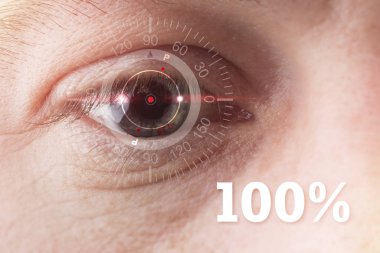 Teknolojik kavramı, yüzde yüz kurtarma vizyon. Kontakt lensler  