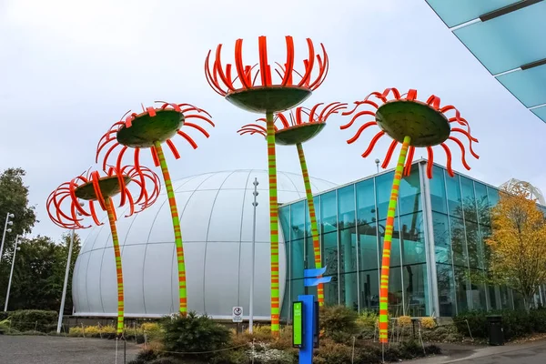 Seattle, Washington, Abd - 6 Ekim 2016: Seattle'daki Space Needle parkında Sonic Bloom ekranı