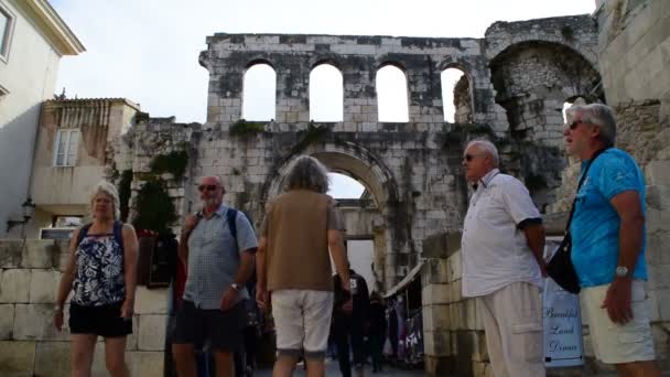 Turistas Cidade Velha Split Croácia Outubro 2017 — Vídeo de Stock