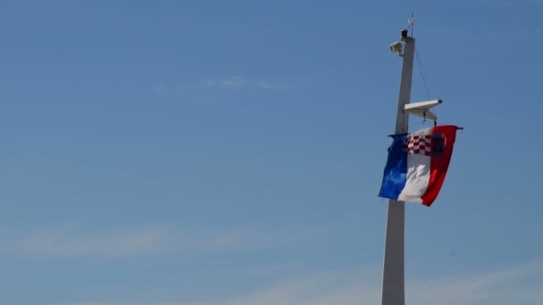 克罗地亚国旗在风中飘扬 — 图库视频影像