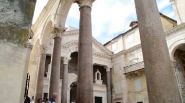 Tilt Diocletianus Sarayı ve Katedrali, Saint Domnius ile çan kulesi, Split, Hırvatistan 20 Ekim 2017 gezi turist