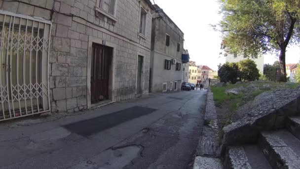 Gente Pasa Por Las Calles Split Croacia Octubre 2017 — Vídeos de Stock