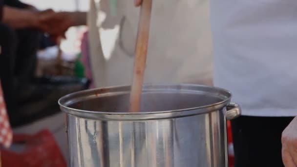 Kırmızı Biber Domates Ajvar Denilen Bir Yemek Pişirme — Stok video