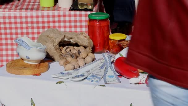 Colazione Fatta Casa Fuori Preparare Pranzo Lavoratori Del Campo — Video Stock