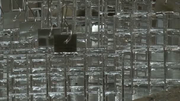 液态锌 镀锌钢 2018年10月 塞尔维亚伏伊那 — 图库视频影像