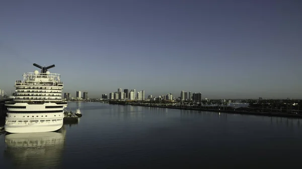 Navios Cruzeiro Atracados Porto Miami Miami Flórida Eua — Fotografia de Stock