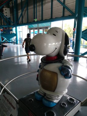 Cape Canaveral, Fl/Amerika Birleşik Devletleri: Snoopy astronot uzay giysisi, Kennedy Uzay Merkezi. - 6 Kasım 2018 yılında