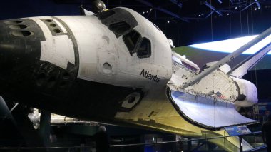 Kennedy Uzay Merkezi, Florida, ABD: uzay mekiği Atlantis, Kennedy Uzay Merkezi, Apollo Saturn V Merkezi - 6 Kasım 2018 ziyaretçi kompleksinin