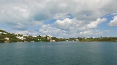  Güneşli bir günde teknede seyir insanlar Hamilton, Bermuda, Haziran 14, 2017 