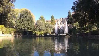 tivoli, İtalya için büyük çeşme önden görünümü