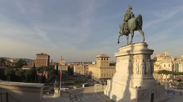 ローマ イタリア 2018年11月 ヴィットリオ エマヌエーレIiモニュメントからローマ市のパノラマビュー ヴィットリアーノ またはアルタレ デッラ パトリア ヴェネツィア広場とカピトリンヒルの間に建てられました — ストック動画