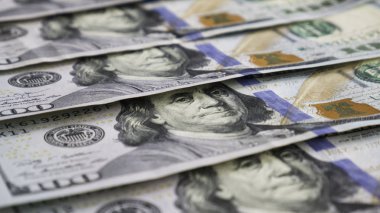 Dolar Kapanışı Konsepti. Amerikan Doları Nakit Para. Yüz Dolarlık Banknotlar.