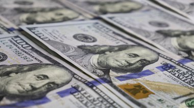 Arka plan için çok para kullanılabilir..