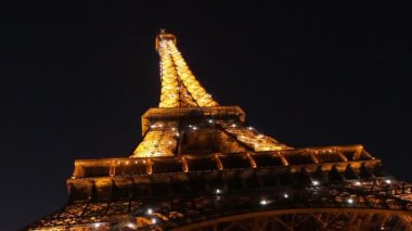 Paris, Fransa - Geceleri Köpüklü Eyfel Kulesi, Aydınlatmalar 