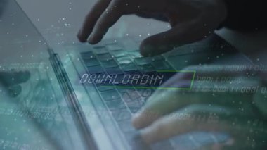 dijital dizüstü bilgisayar kullanan kadın