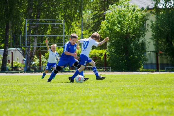 Shitik voetbal Kinder beker, in 19 mei 2018, in Ozolnieki, — Stockfoto