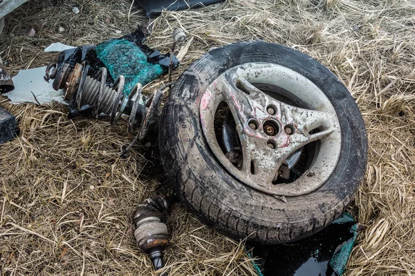 Acidente de carro na estrada A5 em 4 de abril de 2018, carro após uma coleira — Fotografia de Stock