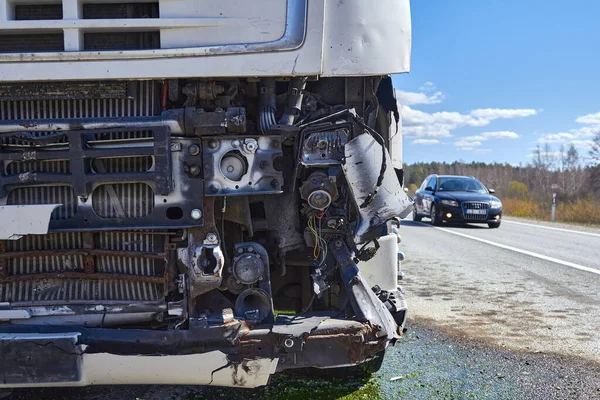 Avril 2020 Upesciems Lettonie Accident Voiture Sur Une Route Camion — Photo