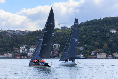 MESA GİRİŞ Ekibi - Shak SHUKA 3, BEYMEAL Ekibi LR - 24 Eylül 2025 tarihinde İstanbul Boğazı 'nda yelkenli takımının yelkenlileri