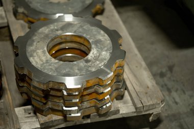 Dişli parçaları eritmek için metal. Yüksek kalite fotoğraf