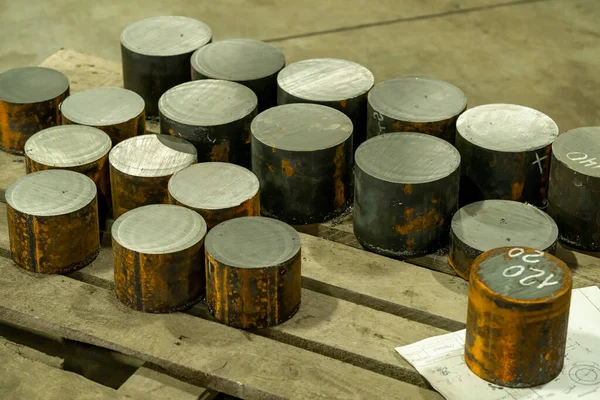 Parçaları eritmek için yüksek kalite metal