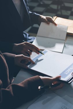 Avukat, müvekkiline mahkemeye çıkarılması gereken yasayı açıkladı..