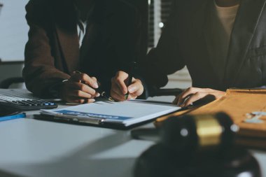 Avukat, müvekkiline mahkemeye çıkarılması gereken yasayı açıkladı..