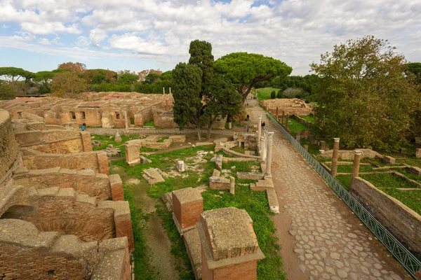 意大利罗马的奥斯蒂亚安蒂卡 罗马考古遗址中的景观 — 图库照片