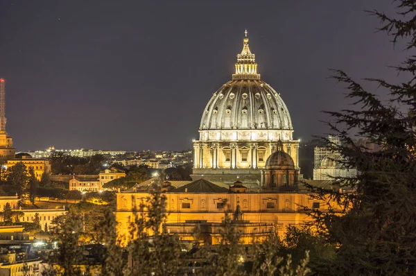 Night View Vatican Dome Saint Peter Basilica San Pietro Rome — Stock Photo, Image