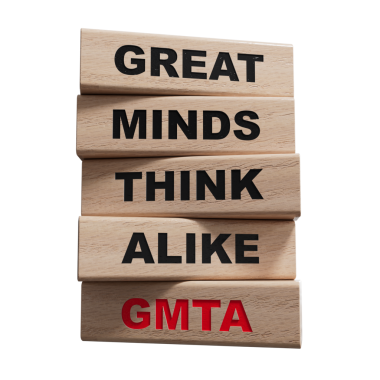Gmta sözcüğünü tamamlamak için tahta küpleri satıra kapatın, Büyük Zihinler ALIKE.Support PNG dosyalarını şeffaf arkaplanlarla birlikte düşünür.