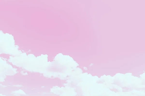 Cenic Fundo Céu Rosa Com Nuvens Brancas Fofas Espaço Cópia — Fotografia de Stock