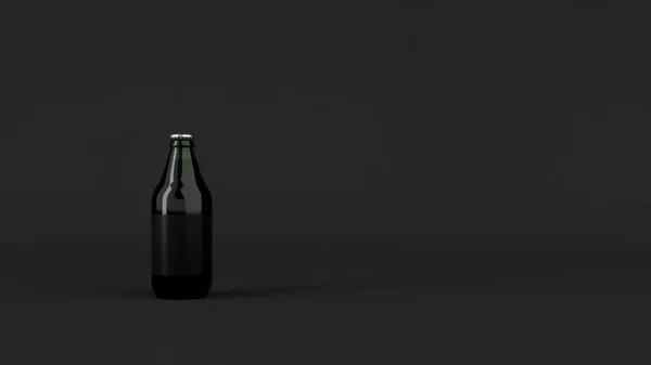 Attrappe Einer Grünen Bierflasche 33L Mit Leerem Schwarzen Etikett Auf — Stockfoto