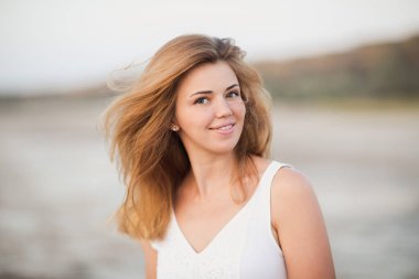 Genç bir kadının portresi