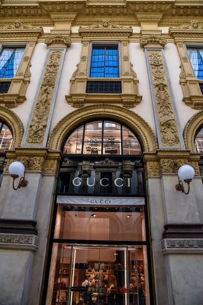 Milan Talya Mayıs 2018 Boutique Gucci Ile Galleria Vittorio Emanuele — Stok fotoğraf