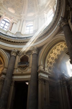 Torino, İtalya - 26 Mayıs 2013: Kilise Basilica di Superga Torino, İtalya'nın iç.