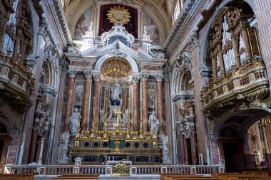 Naples, İtalya - 25 Şubat 2016: Gesu Nuovo kilise içinde Napoli şehir, İtalya.