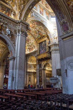 Bergamo, İtalya - 24 Mart 2016: İç kilisenin Santa Maria Maggiore Bergamo, İtalya.