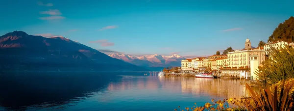 Como Itália Janeiro 2016 Pôr Sol Cênico Nas Colinas Alpinas — Fotografia de Stock