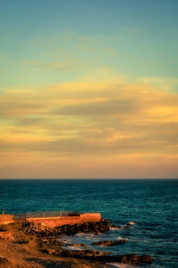 İtalya, Ceneviz 'de gün batımı.