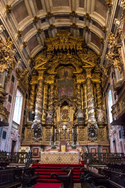 Interior da Catedral de Se na cidade do Porto em Portugal . — Fotografia de Stock