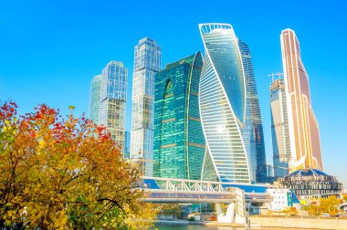 İş Merkezi, Moskova şehrin modern gökdelenler, güneşli sonbahar günü