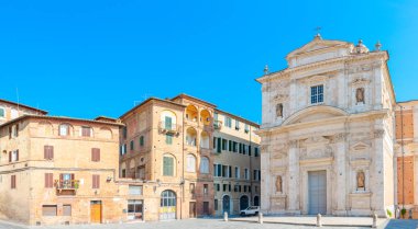 Siena, Toskana Ortaçağ şehrinin katedral güzel bir kare Panoraması. İtalya